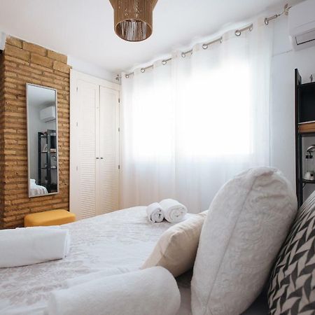 Cozy Attic With Terrace- 1Bd 1Bth- San Vicente Lägenhet Sevilla Exteriör bild