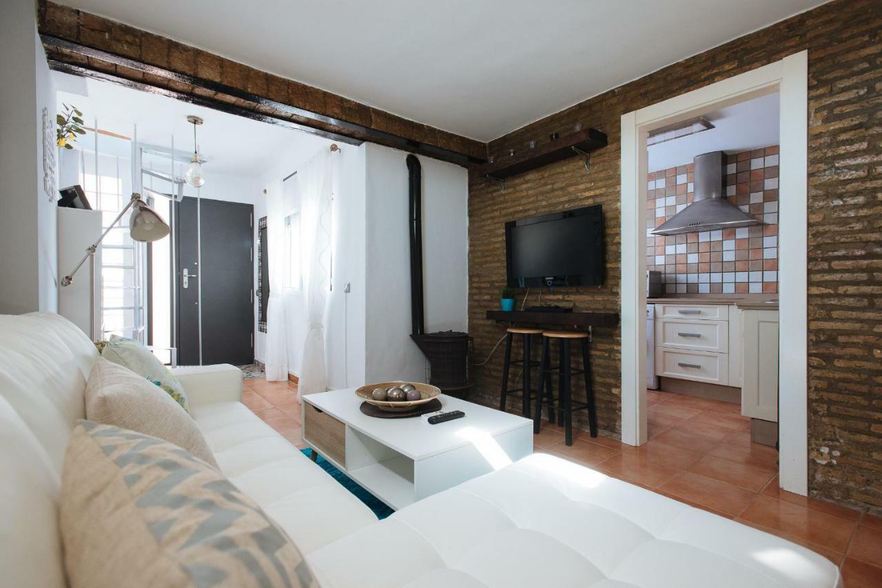 Cozy Attic With Terrace- 1Bd 1Bth- San Vicente Lägenhet Sevilla Exteriör bild